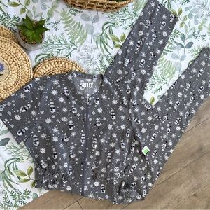 New Green Town 4 Flex Holiday Medical Nursing Jumpsuit Women’s Snowman Snowflake